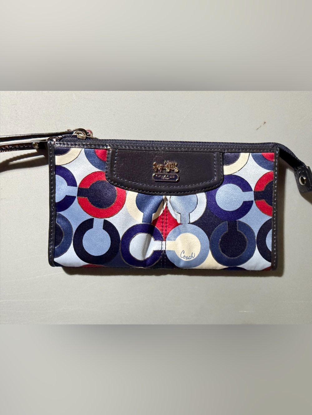 VTG Coach Op Art Navy Wristlet/ Wallet